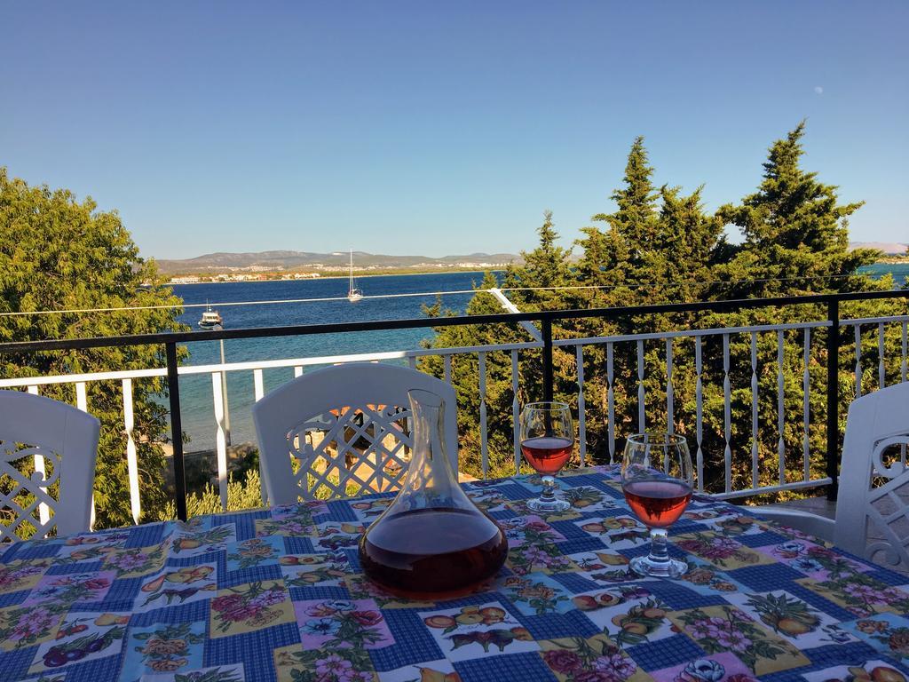 Apartment Grubelic Prvic Sepurine Exteriör bild